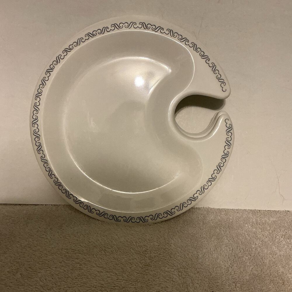 Melamine Plates Set Of 5 For Parties Scrollwork Design Wine Holder Glass Cut Out